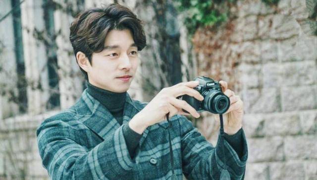 作为一名家喻户晓的明星演员,孔刘出演过太多大热作品,大小荧屏通吃的