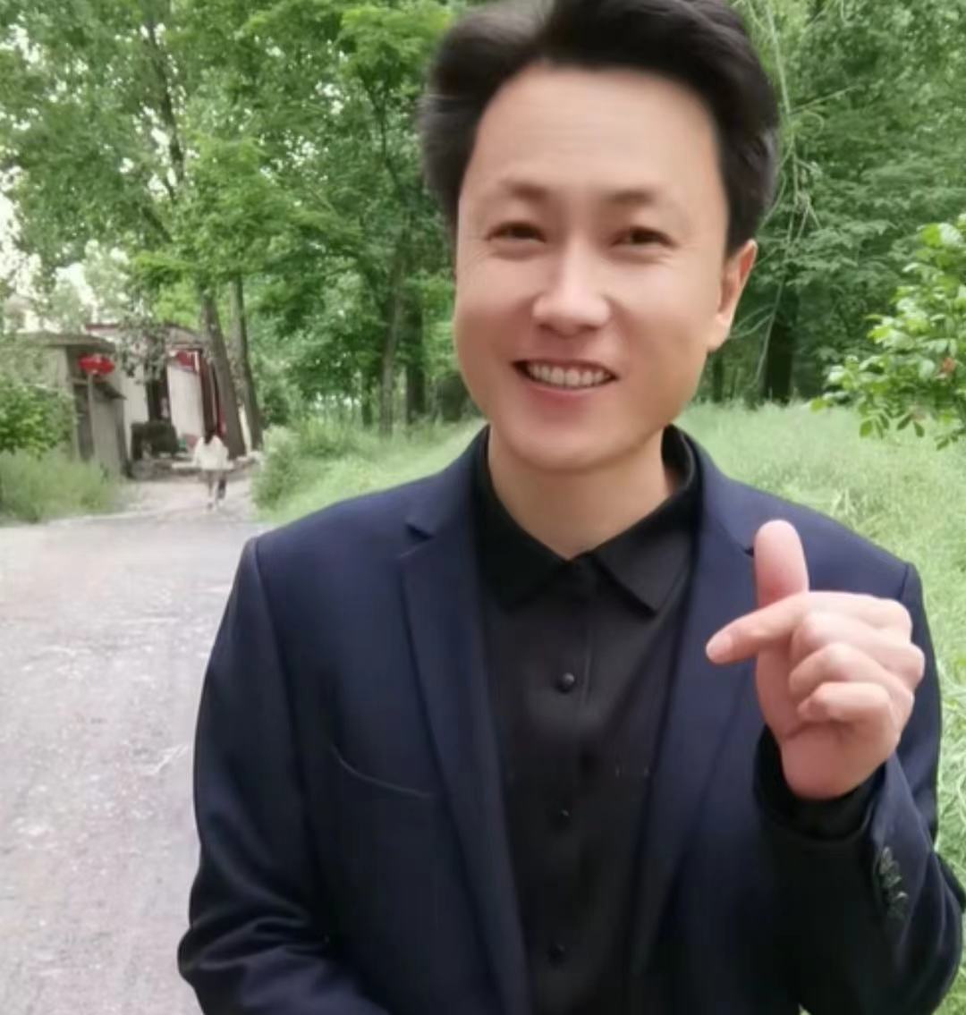 网红"秀才"账号被封,曾被大妈举报欺诈51万,知情人透更多内幕_视频