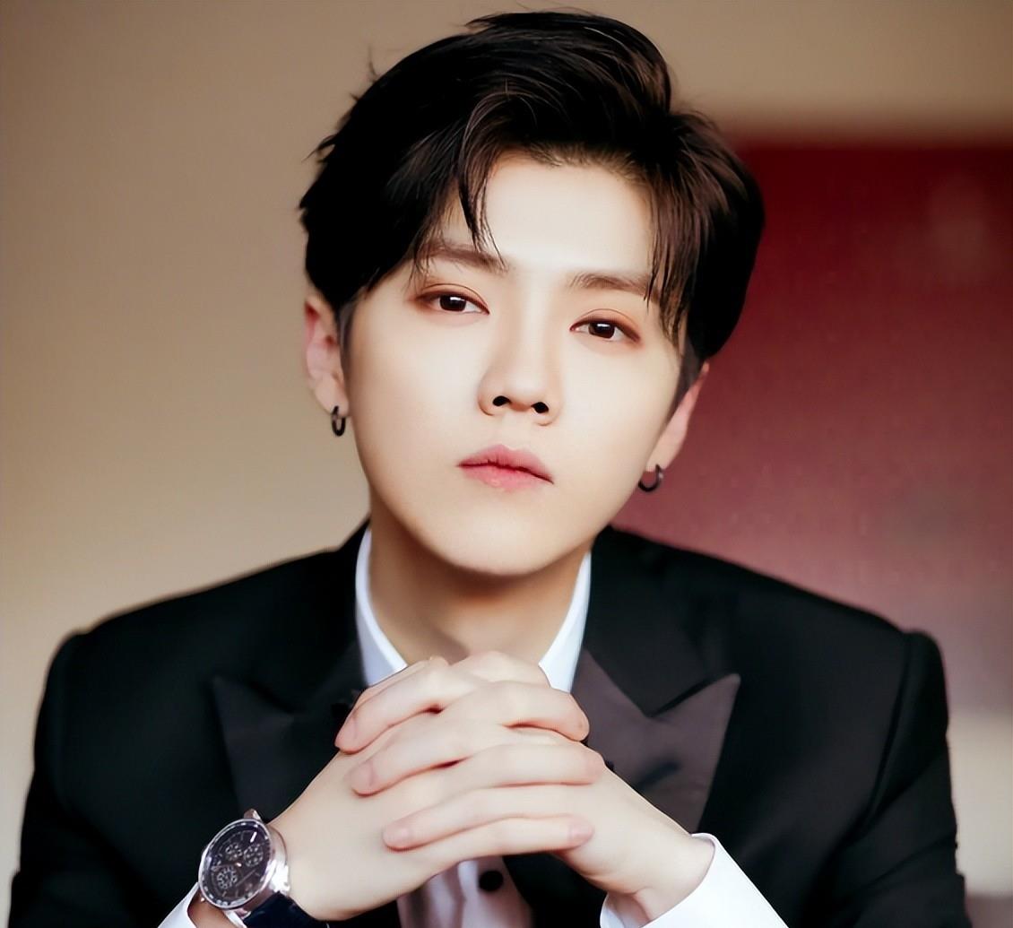 补税名单疑泄露,吴京黄磊等在列,鹿晗补2_纳税_蒋依依_祖儿