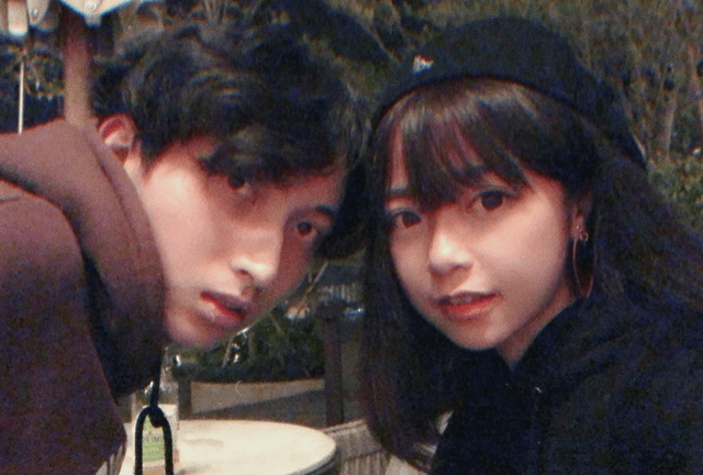 自称是林彦俊前女友;后者是成员自曝,直接发文承认了