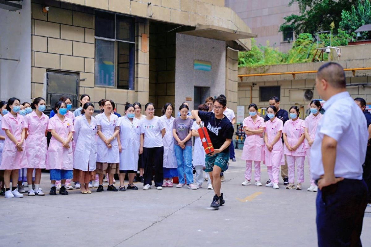 贵阳治腋臭长江挂号(贵阳哪家医院做腋臭手术最好)