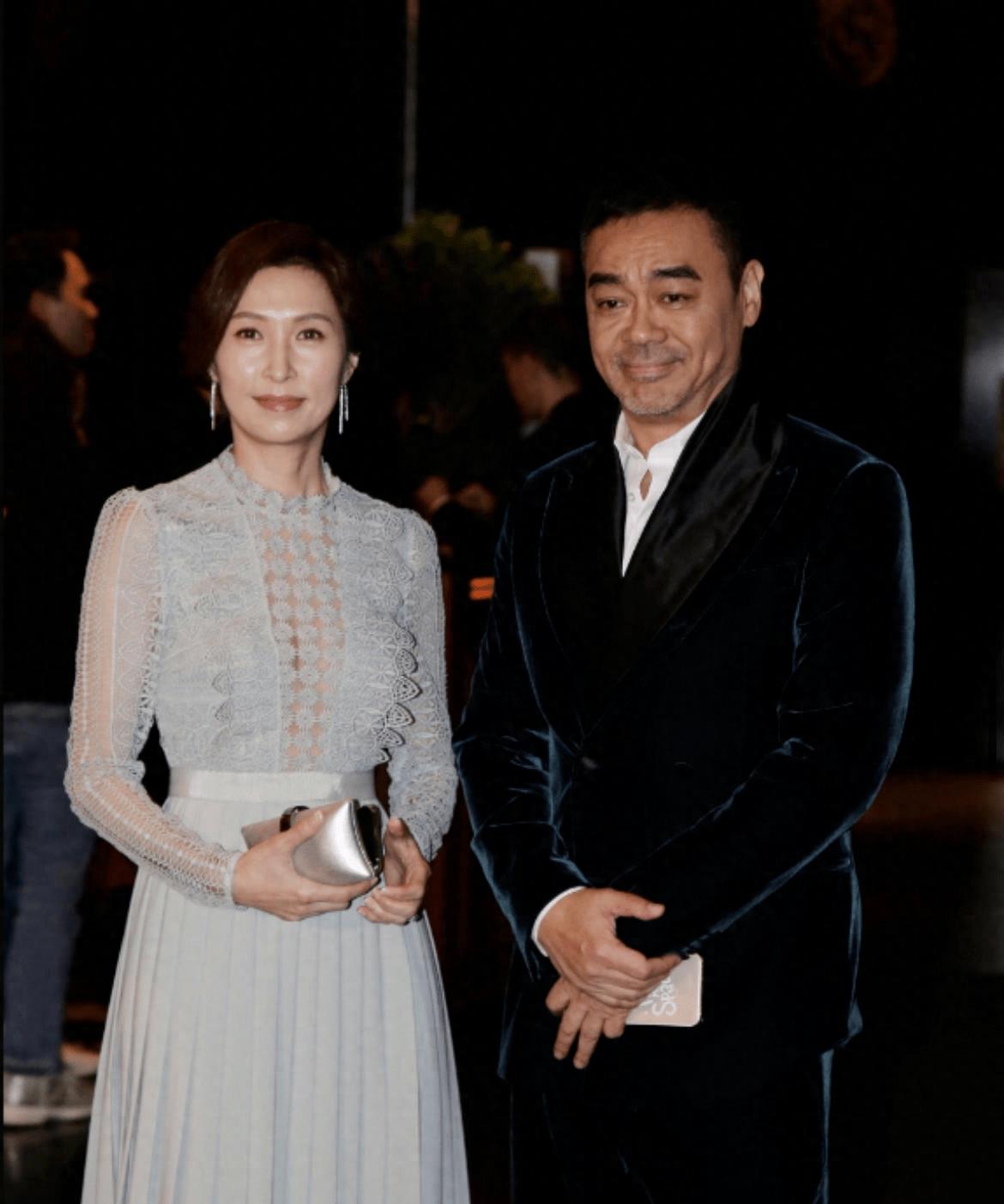 她美过李嘉欣,艳压蔡少芬,当红下嫁穷小子,成为圈内模范夫妻_郭蔼明