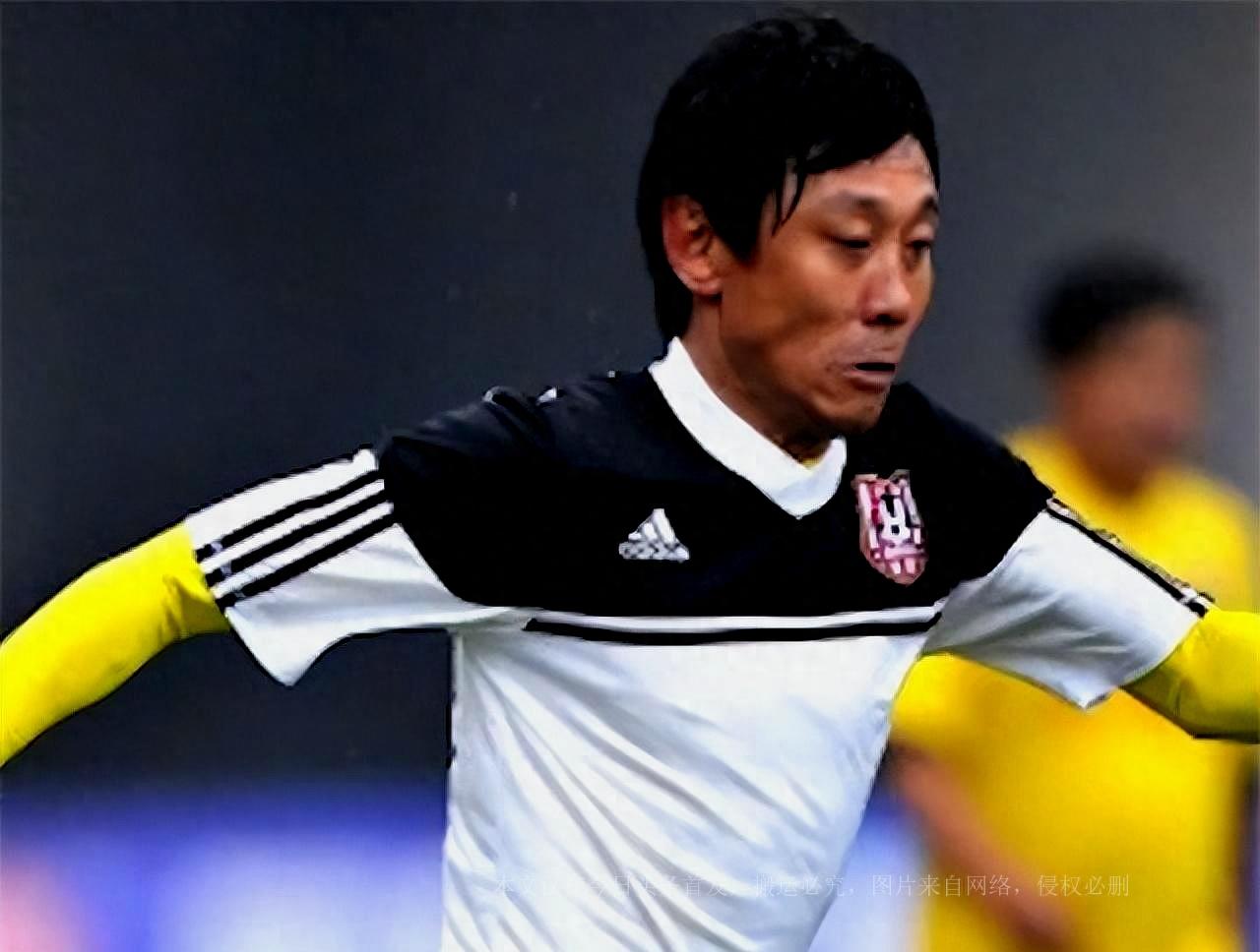 高峰近况:与那英恋爱却出轨,曾2次入狱,今成俱乐部老板_比赛_足球