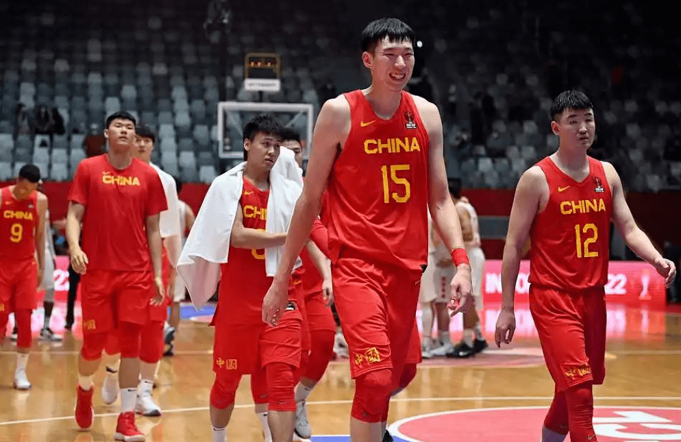 "中国男篮迎来转机,奇才球员普尔愿代表中国国家队出战!