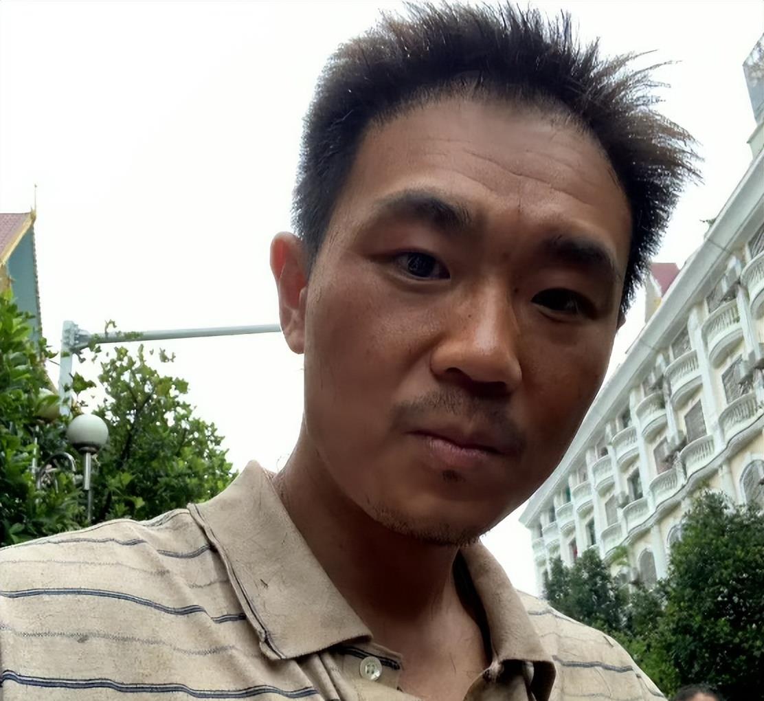 张颂文新片上映即翻车,这种国产烂片跪求别再拍了_信文_观众_大鹏