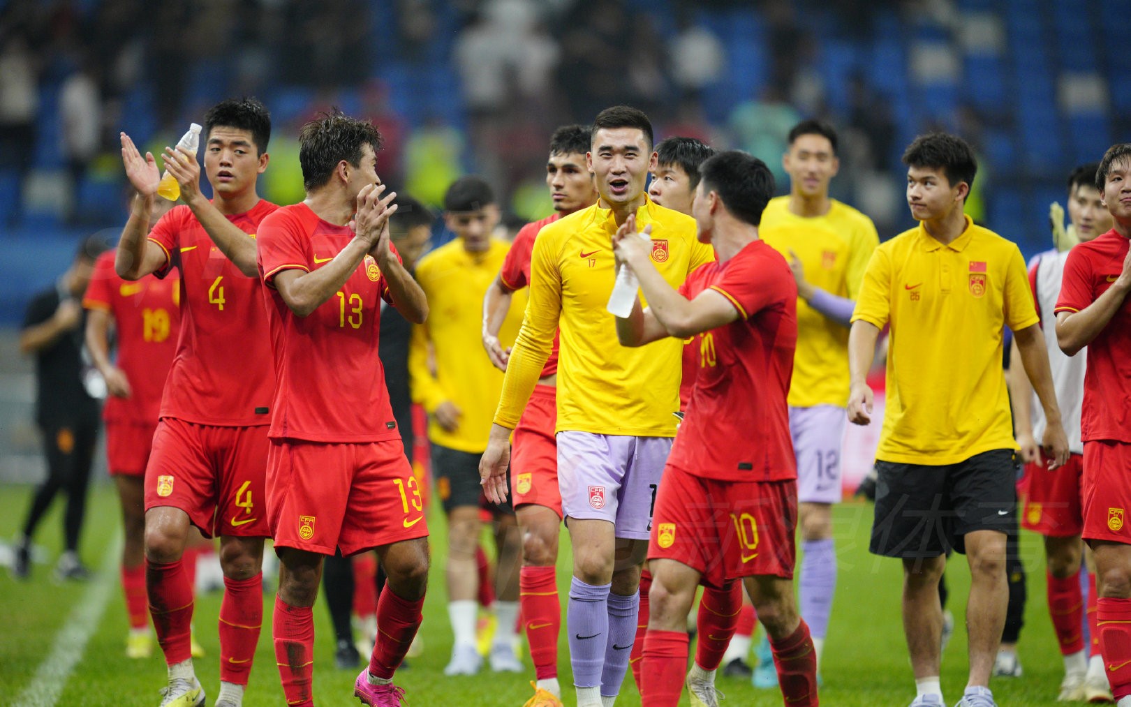 中国男足亚洲杯冠军图片