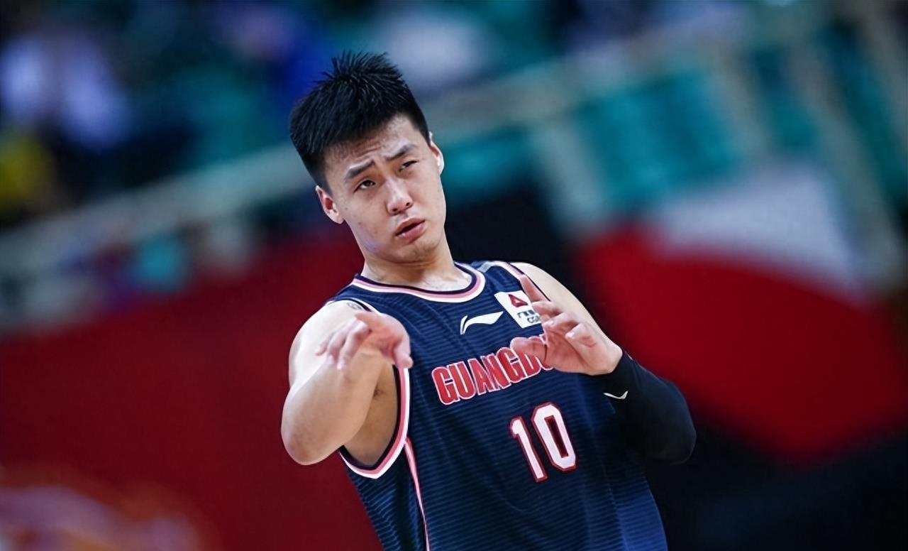 广东男篮毫无愧对赵睿,朱芳雨也霸气表态,周琦发声让人茅塞顿开_胜利