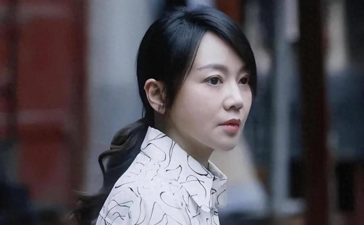 又一新剧来袭,全员演技实力派,国产剧又要出"王炸"了_观众_闫妮_小巷