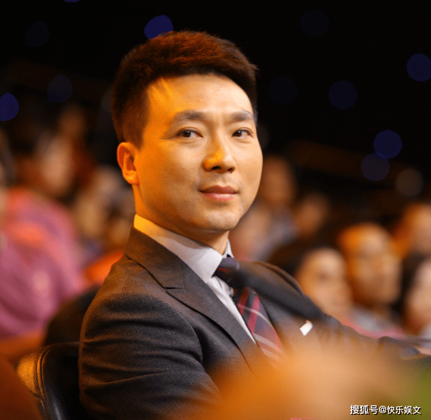 摇起你的屁股