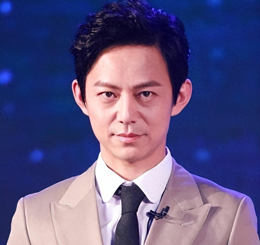 主持人何炅:遭漂亮女保姆实名举报,拖欠了3年工资,想索赔100万