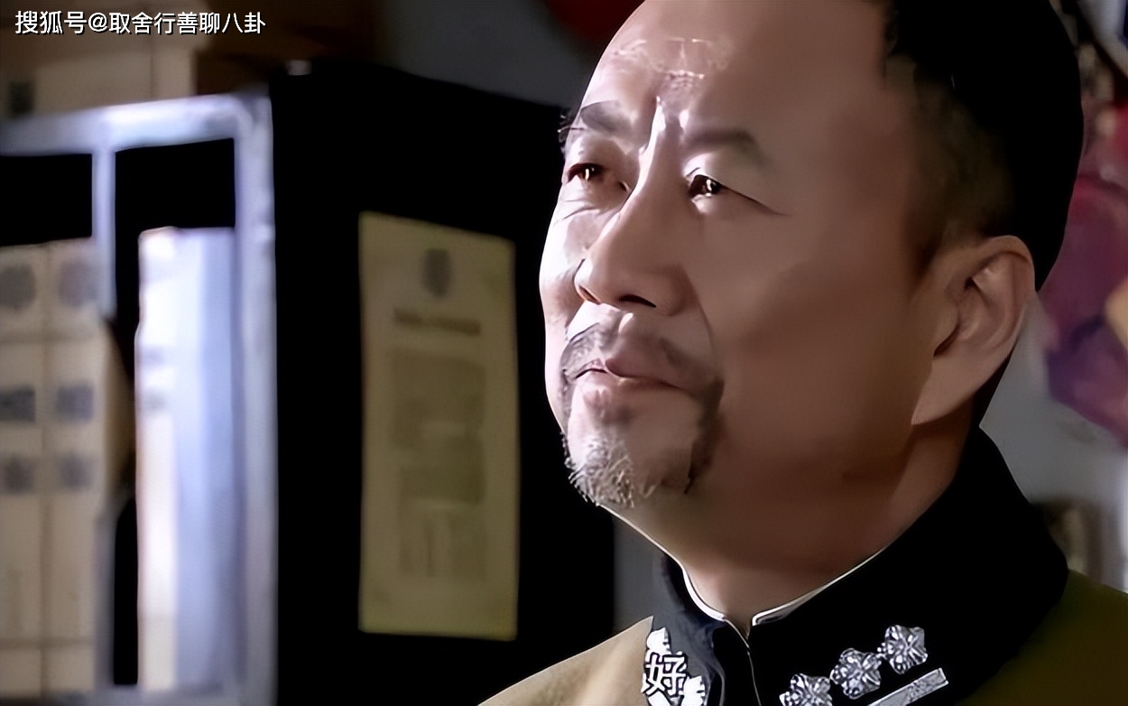 在他出演的影视剧中,大部分的角色是大佐,曾在《中国兄弟连》中矢内雄