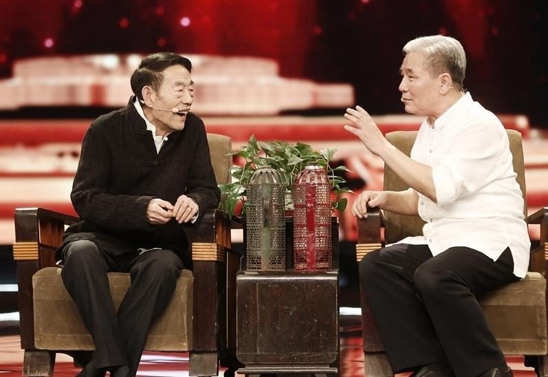 相声名家杨少华和两位名家搭档,其中赵伟洲先生真捧红了杨老先生_合作