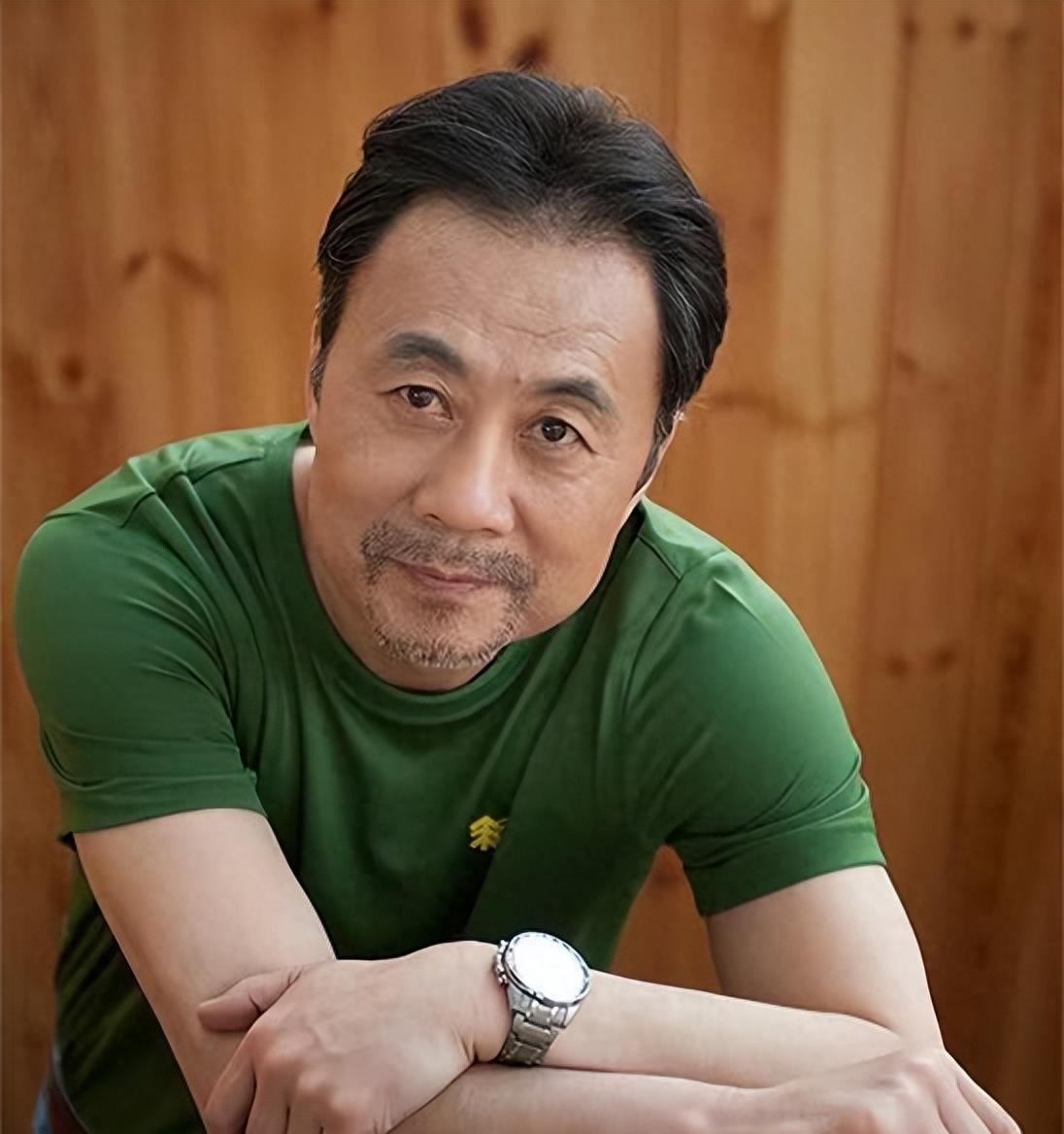 演员马卫军在日本病逝,身体硬朗却突然罹患喉癌,经纪人受访回应_兄弟