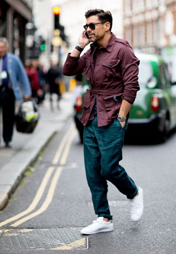 建议四五十岁男人:出门不穿花,不戴金,鞋不邋遢,才更有格调_衣服_鞋子