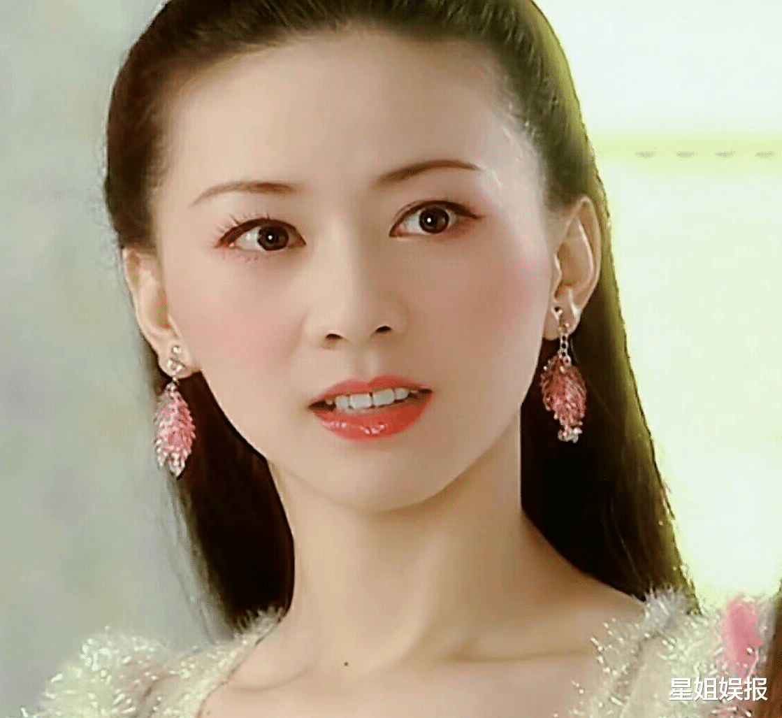 汤加丽 汤加丽：曾是体操运动员，演过《还珠3》，走红却是因一本写真_舞蹈_因为_嫦娥