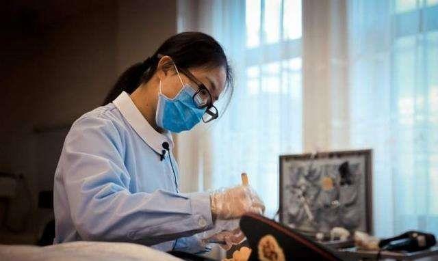 90后美女入殓师李淑萍:从不主动和人握手,整理遗容需要一整天_工作