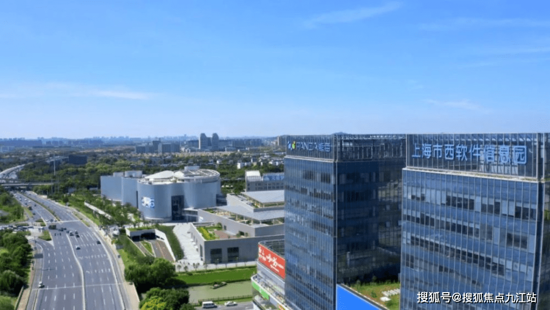 数据来源百度地图步行距离),奥特莱斯,合生新天地,元祖梦世界,欢乐谷