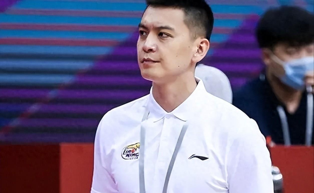 辽宁男篮巨额合同续约杨鸣,新赛季率队全力冲击三连冠_队伍_1_cba