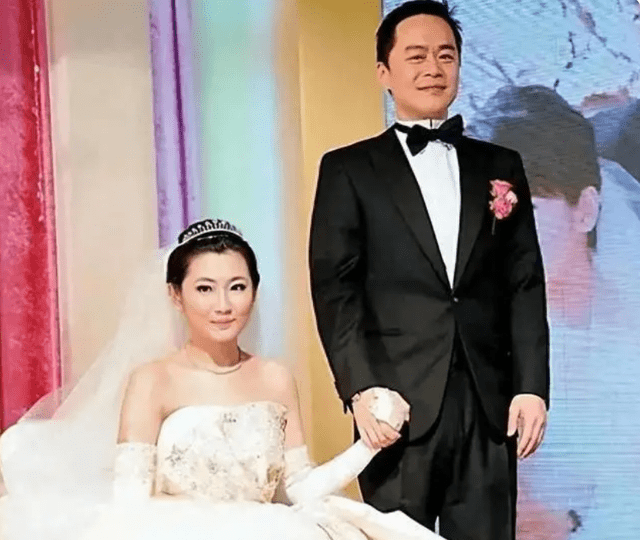 任容萱曝selina坐月子,经常会哭泣,没有领结婚证的打算疑似恐婚_时候