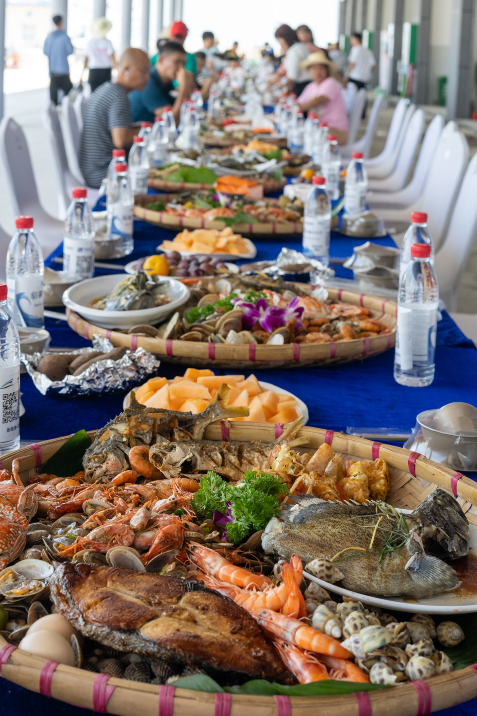 海南临高旅行吃什么?推荐几个当地美食_空心菜_码头_冷泉