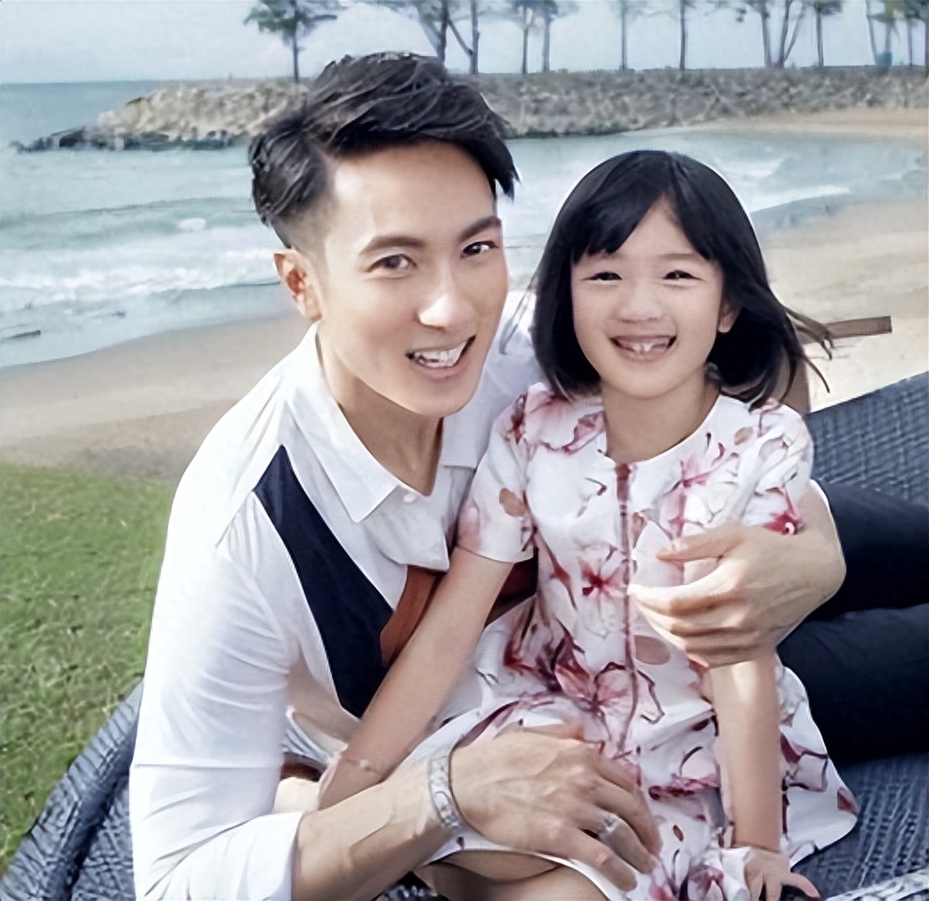 娱乐圈第一"谎话精"吴尊,骗粉丝15年,自己将自己锤到人设崩塌_ella