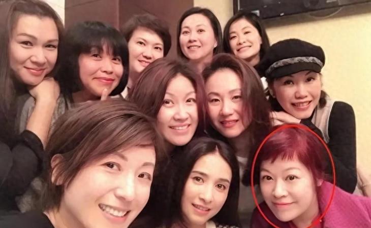 她是香港商台之花,郭蔼明闺蜜,多演新女人,两男星为她吃醋打架_林其欣