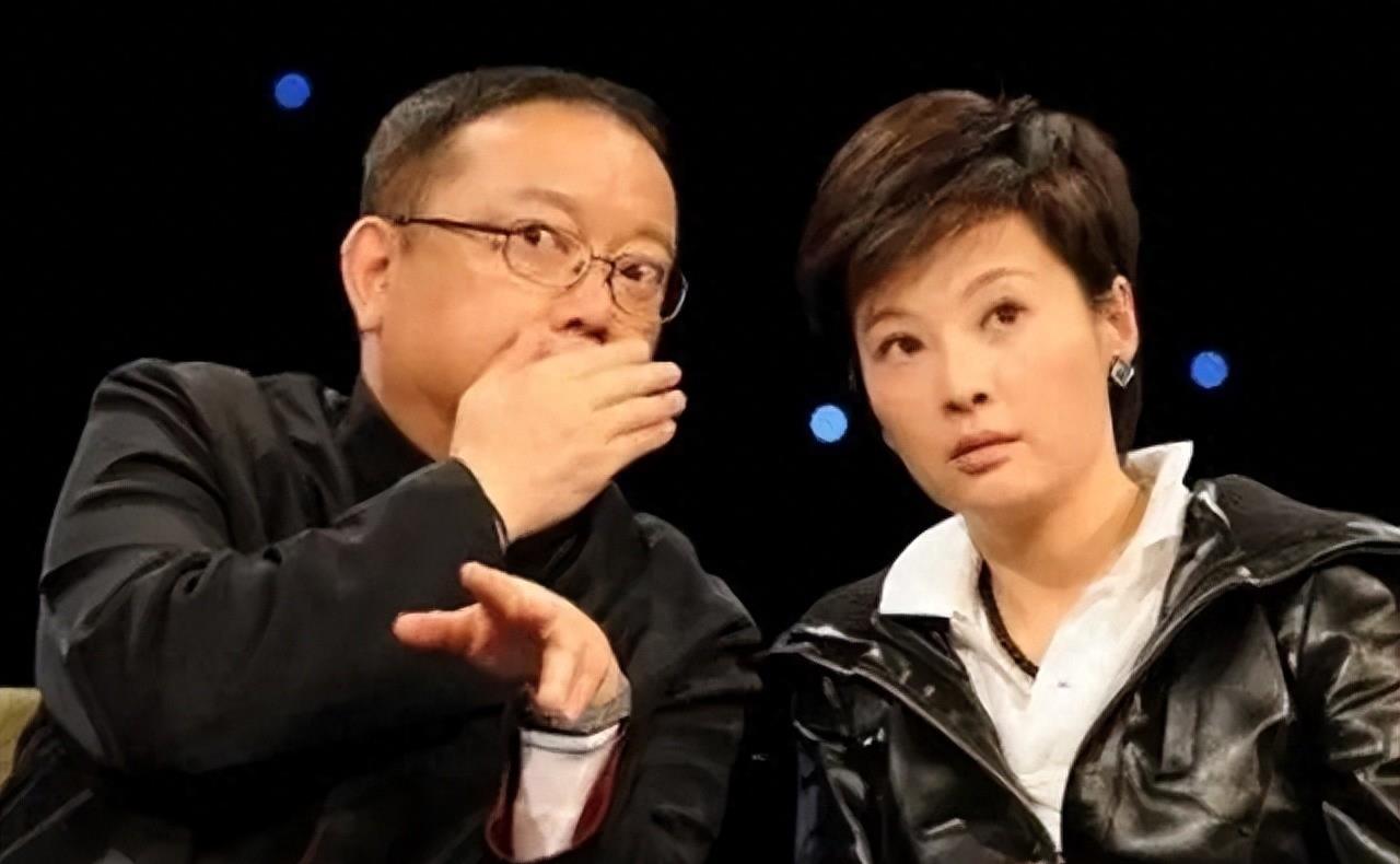 被曝精神分裂,腿上满身伤痕,三婚的袁立如今自食恶果_徐威_男友_资源