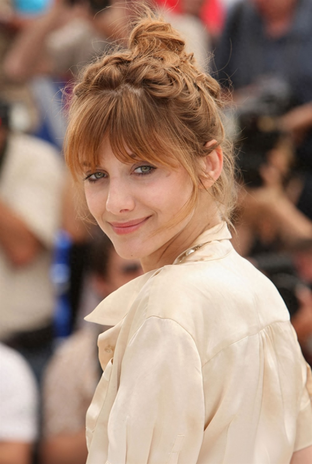 "法国白玫瑰"梅拉尼·罗兰的4部r级作品分享_评分_叙事_人数