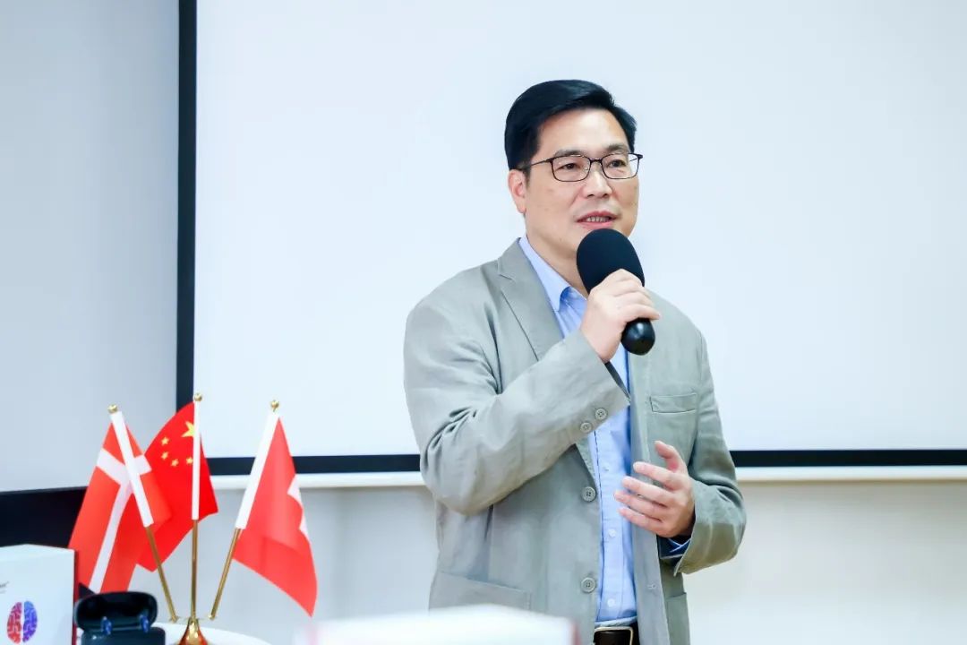 瑞士博瑞峰与声动未来达成战略合作_戴蒙特_行业_听力