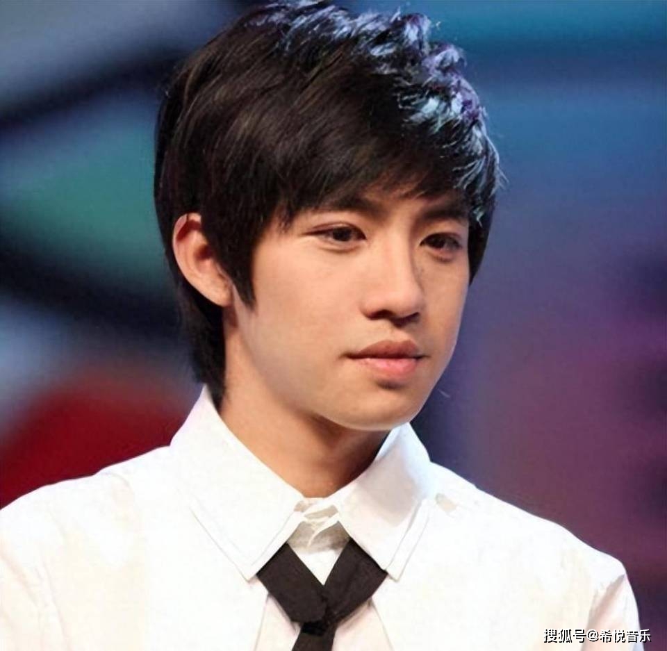 俞灏明确认端木磊是大妈头,苏见信中箭被cue!_捧腹大笑_因为_哥哥