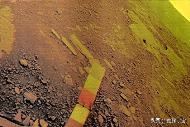 金星13号拍摄的金星地表从这些照片我们可以再一步的确认,金星的表面