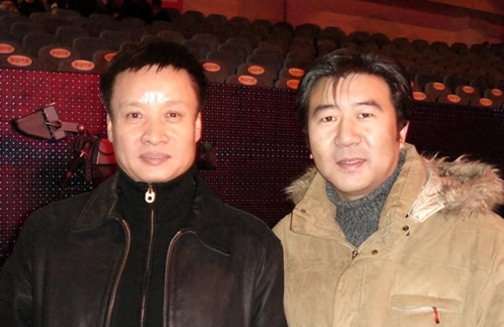 老艺术家阎维文:身穿7000元一件的卫衣,开辅导班圈钱_刘卫星_妻子