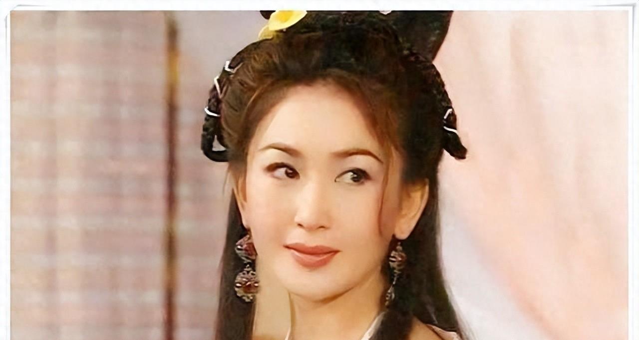 封神10版妲己都是性感尤物,只有她色气满满,身材火辣_的苏_角色_狐狸