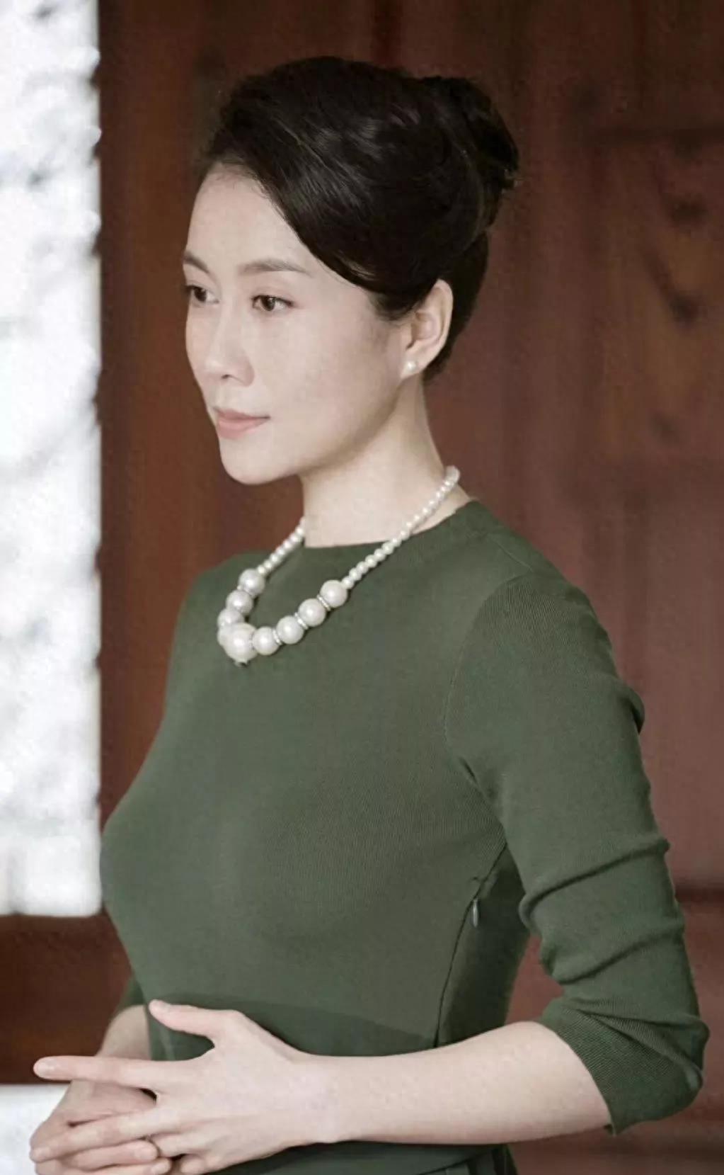 "坏人专业户"姚刚:一生无妻无子,如今53岁买千万豪宅一个人住_温峥嵘