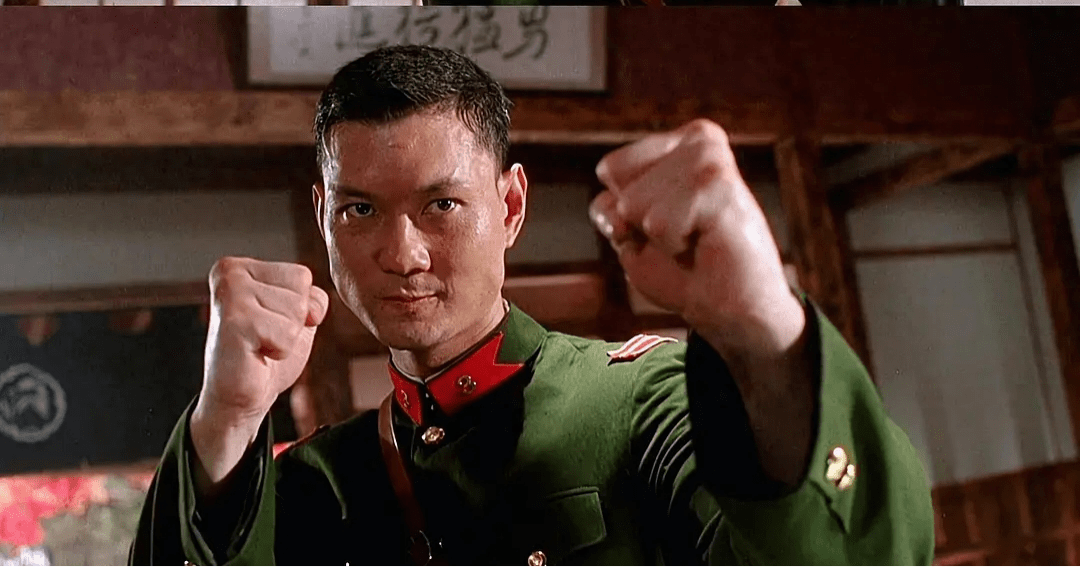 打爆主角的配角大佬:林国斌一脚踹飞李连杰,卢惠光腿功狂虐成龙_功夫