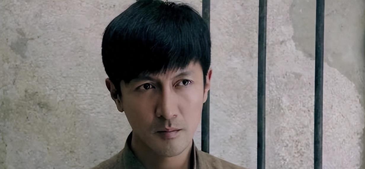 演员张鲁一被曝失联半个月,老婆和剧组均联系不上,网友猜测纷纷_妻子