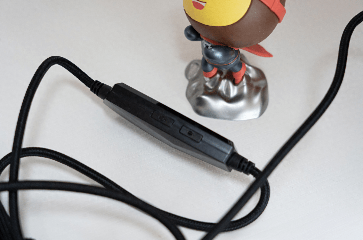 虚拟环绕7.1音效、RGB灯效颜值在线,达尔优EH732电竞耳机体验