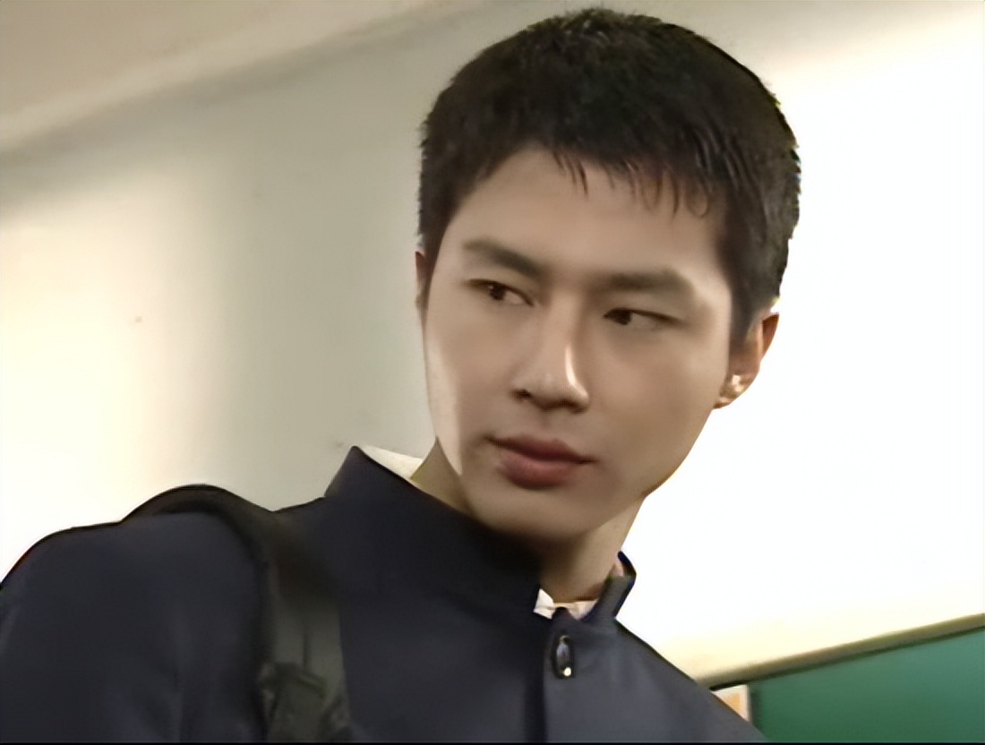 8点认识《moving异能》赵寅成:唯一认爱女星是金敏喜_剧情_人气_剧中