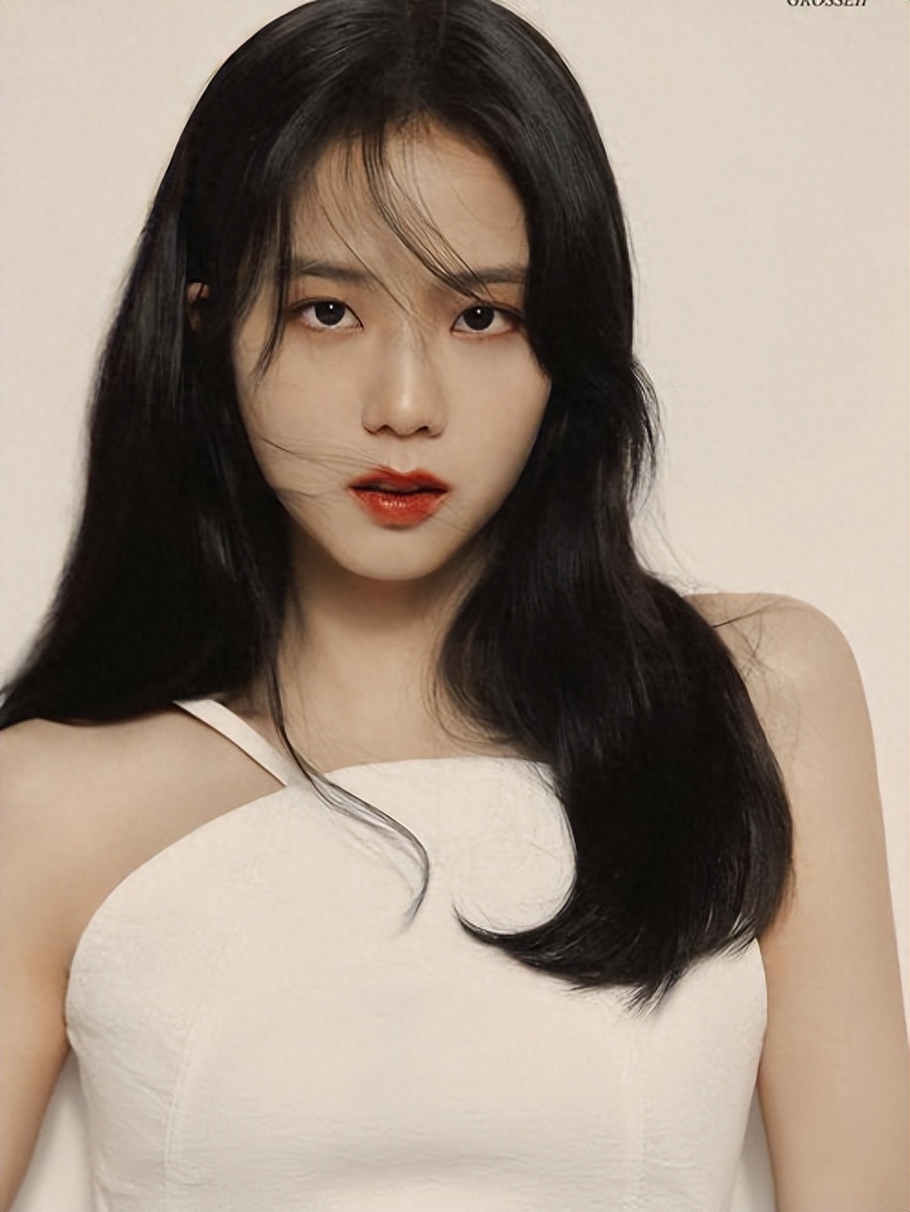 金智秀新电影被指"偷文化":造型抄袭刘诗诗,关刀耍出韩国风?