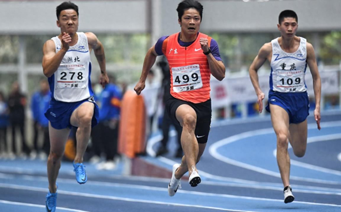 2023田径男子800米决赛,来自四川铁人队的周尚嵘夺获冠军_比赛_选手