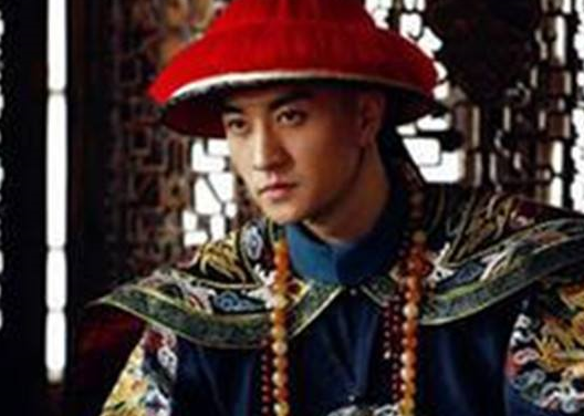 “清朝”清朝最后一个王爷，1992年才离开人间，曾把祖传宝贝上交给国家