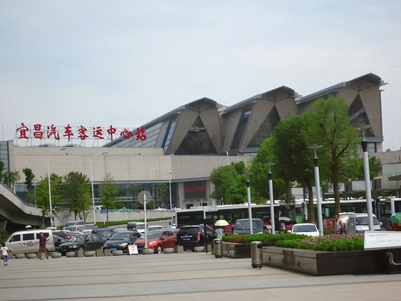 史上最热国庆将近 为什么越来越多的客运站停运?_运营_成本_方式