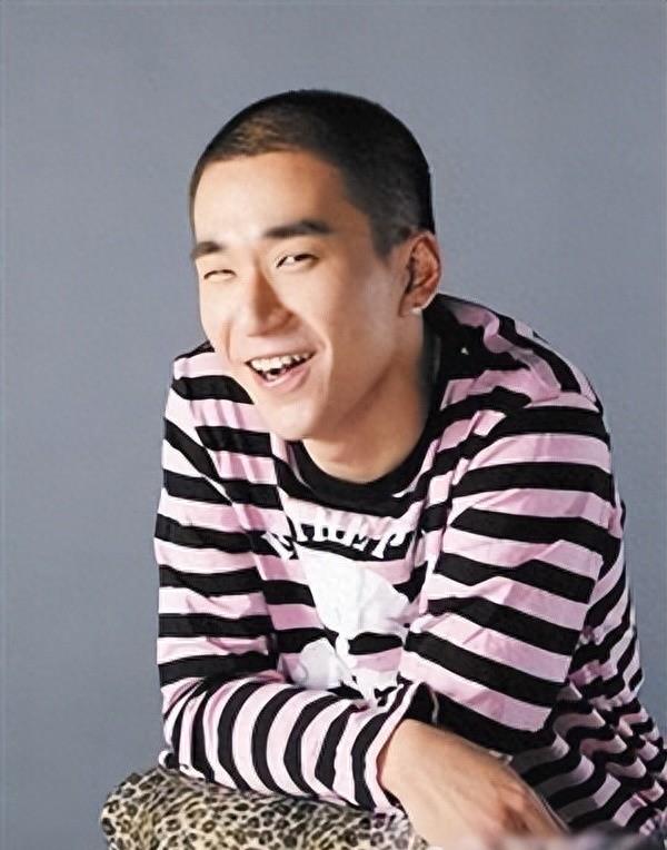 张国立与罗秀春离婚35年:他再婚有烦恼,她至今单身牵挂儿子