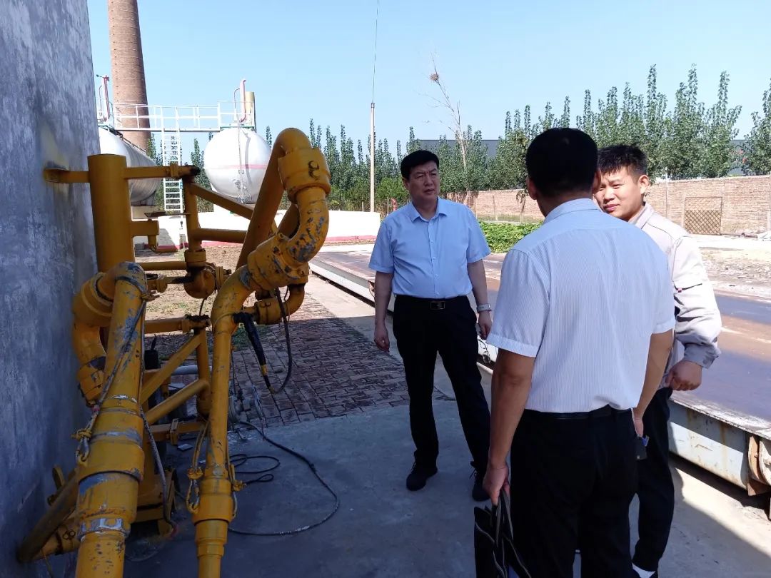 菏泽市市场监管局局长张魁带队深入企业检查特种设备安全工作_管理