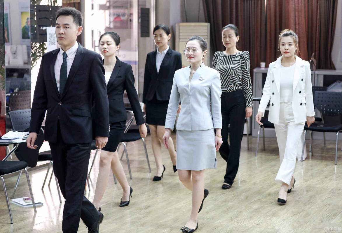 哪里能办商务礼仪师证 报考商务礼仪师证的条件