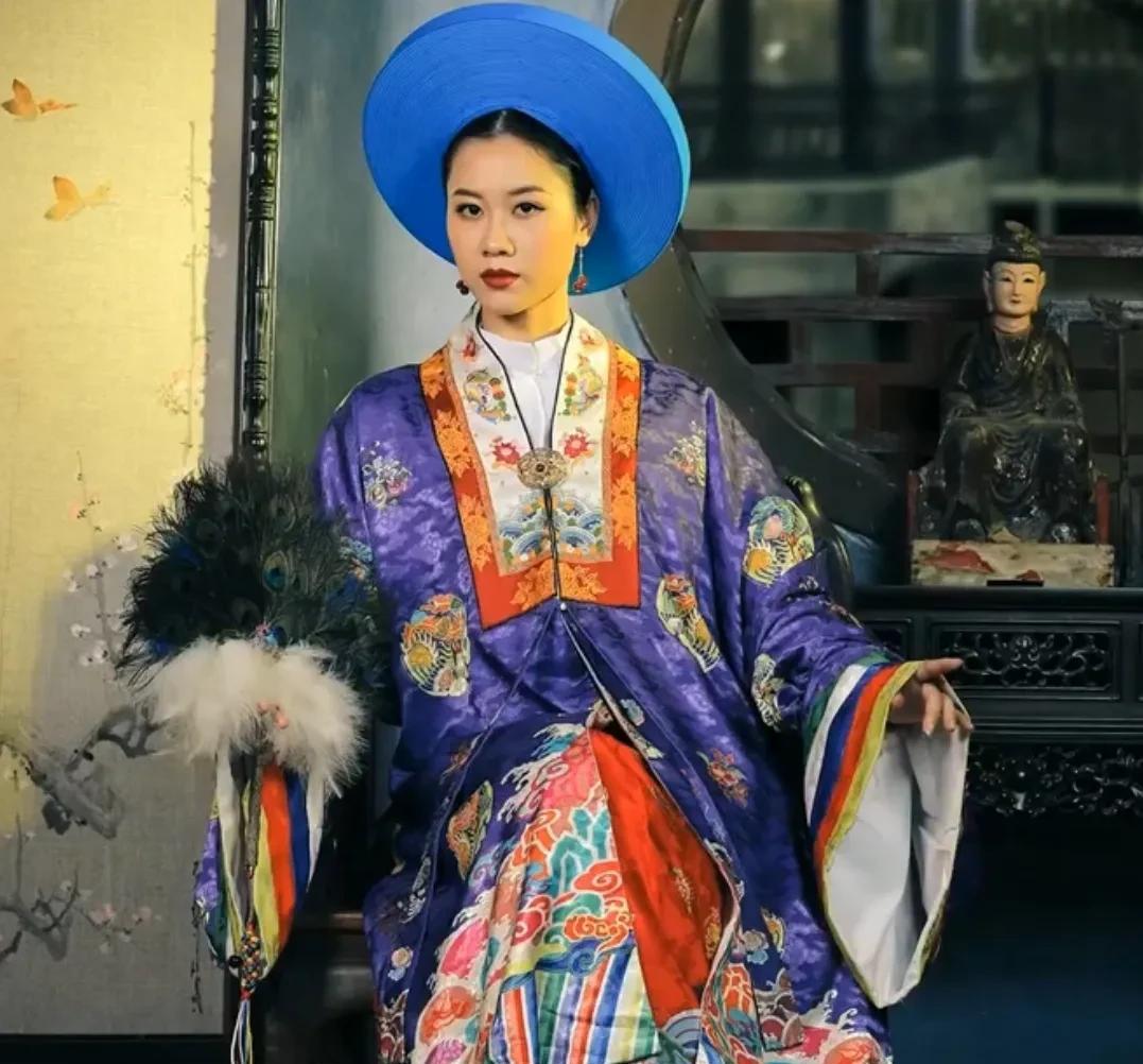 越南后黎朝第一位摄政太后,最后却死于兵变—宣慈皇后阮氏英_黎太宗