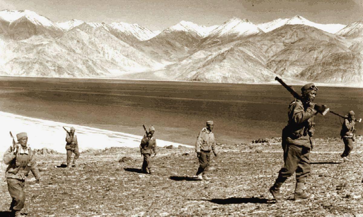 1962年班公湖之战,毙14印军,俘虏少校连长,一举前推10公里_中印_哨所