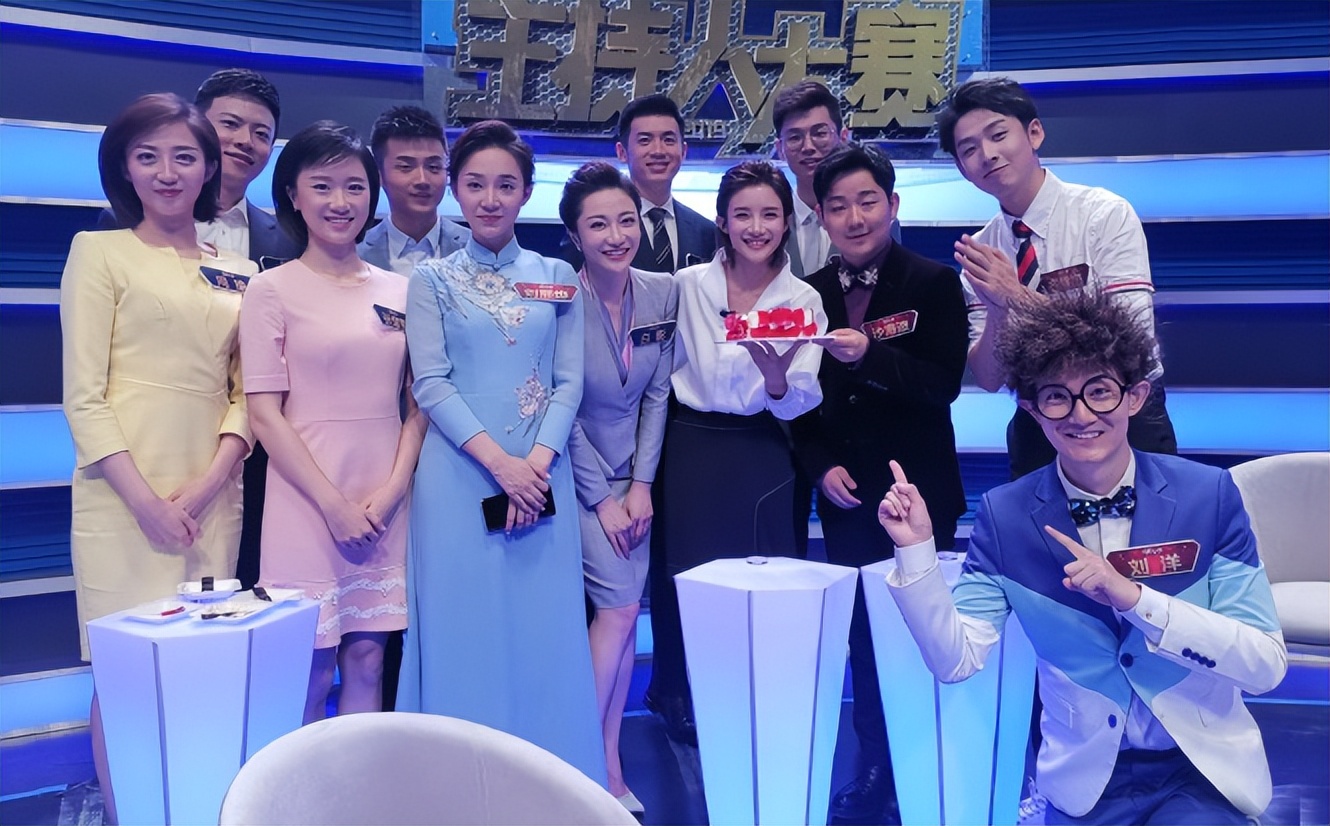 大赛,彻底重燃观众对于主持人选拔节目的热情,全国60强选手正面battle