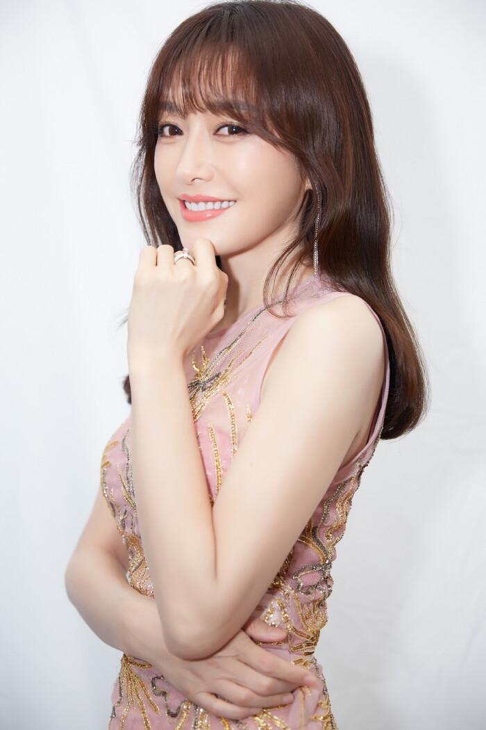 黄晓明,秦岚,陈伟霆同时出现,这场面尴尬了_baby_情况_不知道