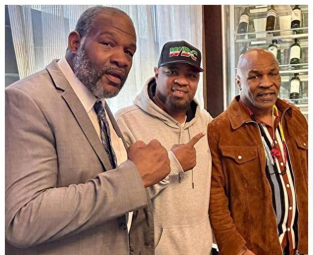 56岁重量级拳击冠军里迪克·鲍:重返拳台的伟大计划!